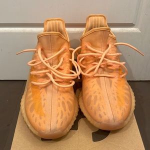Yeezy Boost 350 V2 ‘Mono Clay’